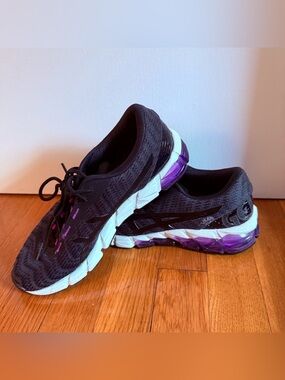 ASICS Gel Quantum 180 5 Sportstyle Black and Purple Sneakers